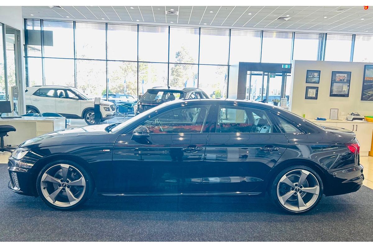 2021 Audi A4 35 TFSI S line B9