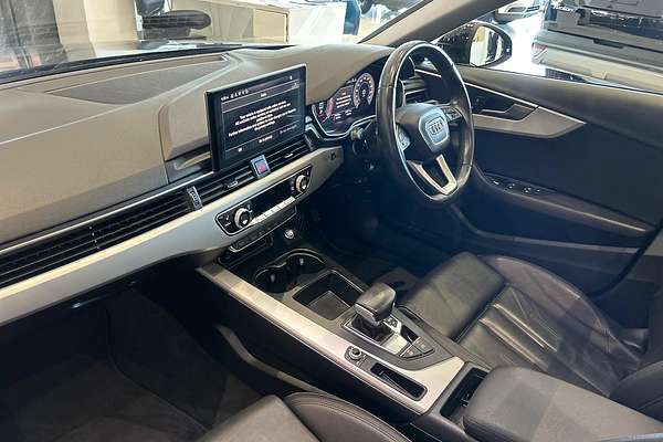 2021 Audi A4 35 TFSI S line B9