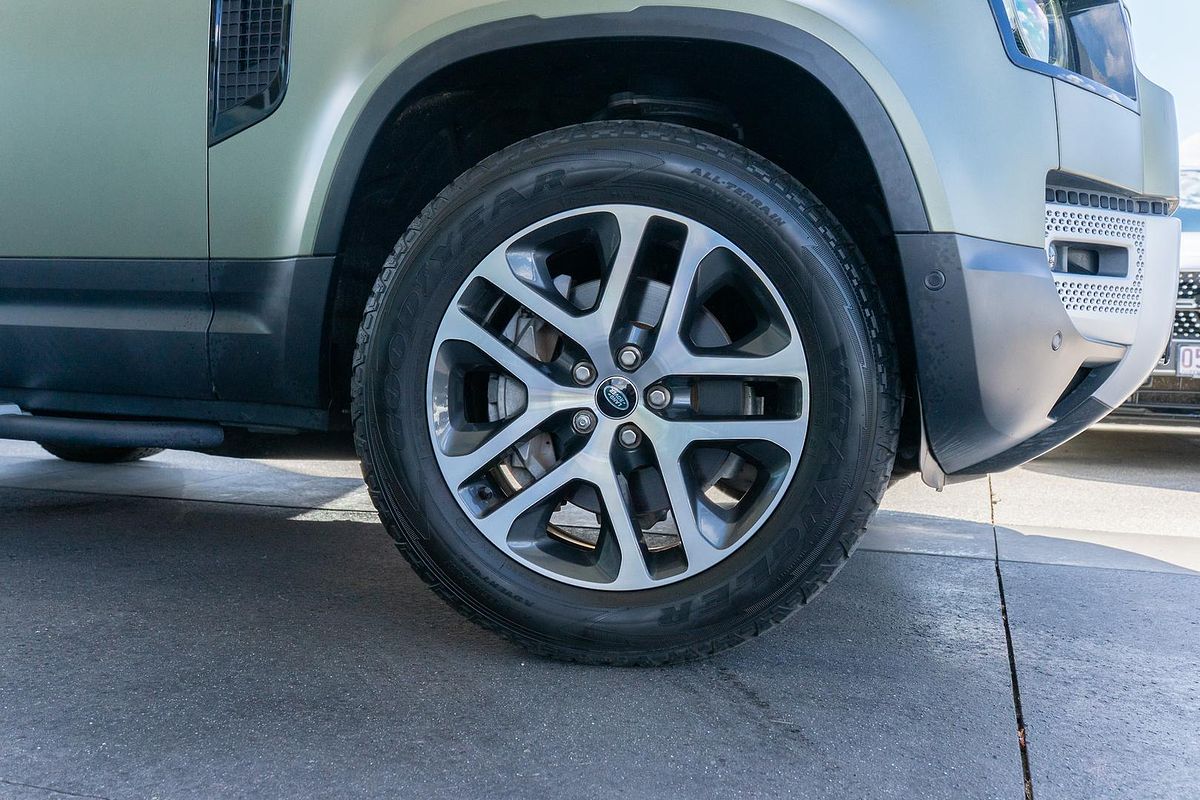 2021 Land Rover Defender 90 P400 HSE L663