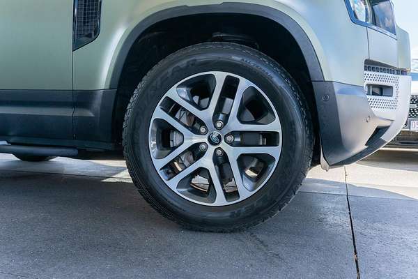 2021 Land Rover Defender 90 P400 HSE L663