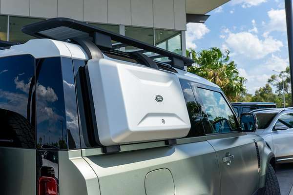 2021 Land Rover Defender 90 P400 HSE L663