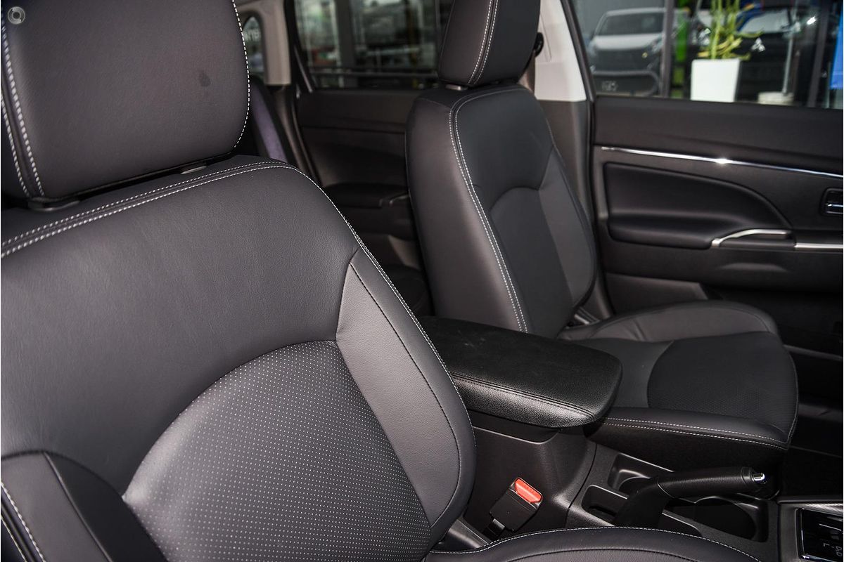 2025 Mitsubishi ASX Exceed XD