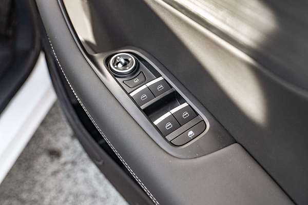 2025 Chery Tiggo 4 Hybrid Ultimate