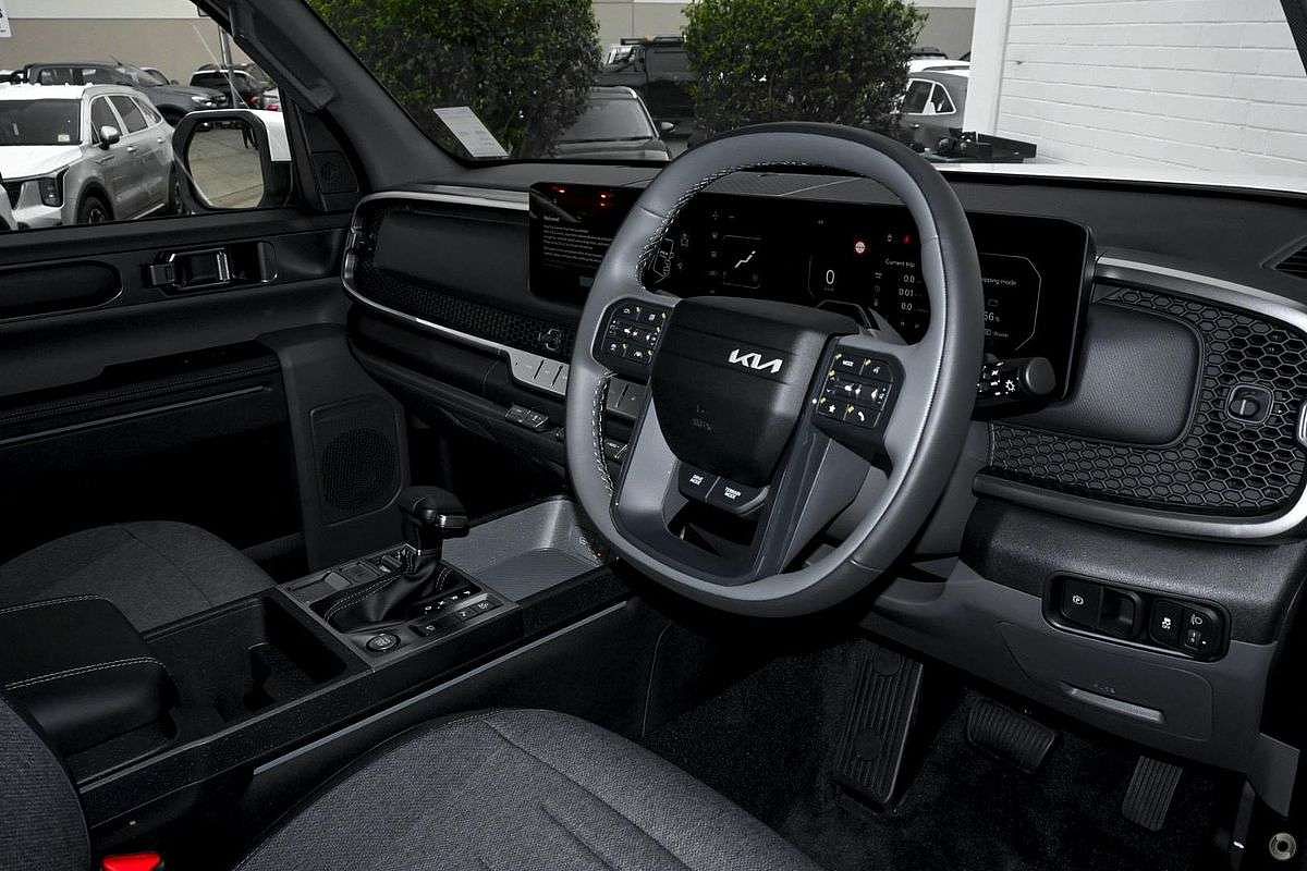 2025 Kia Tasman SX TK 4X4