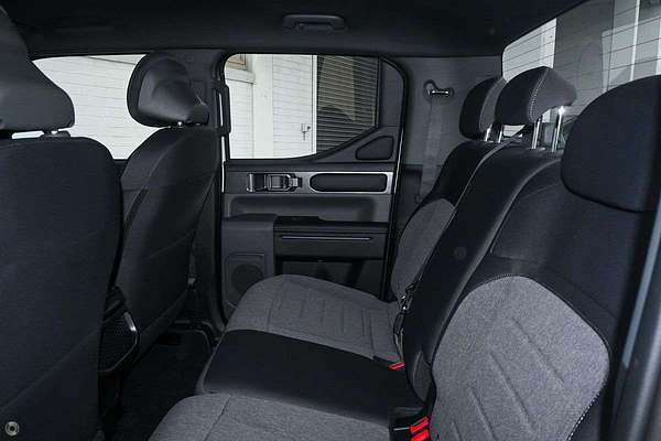 2025 Kia Tasman SX TK 4X4