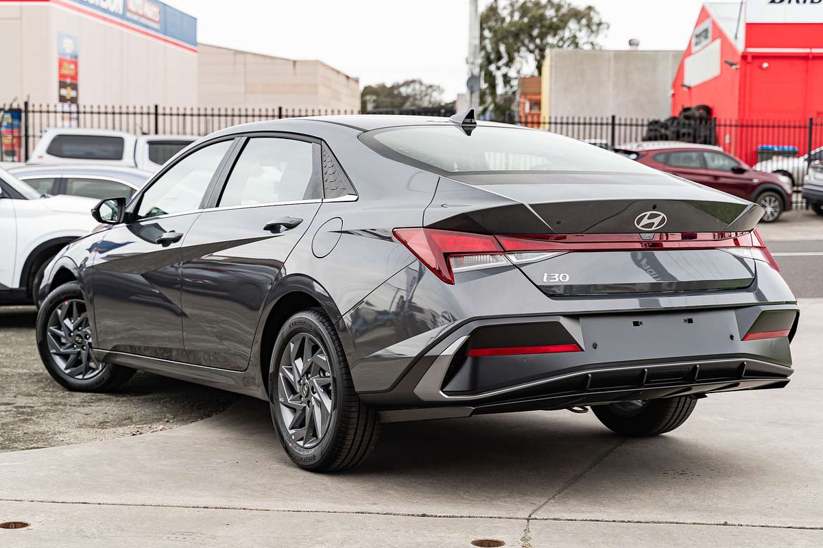 2025 Hyundai i30 Hybrid CN7.V2