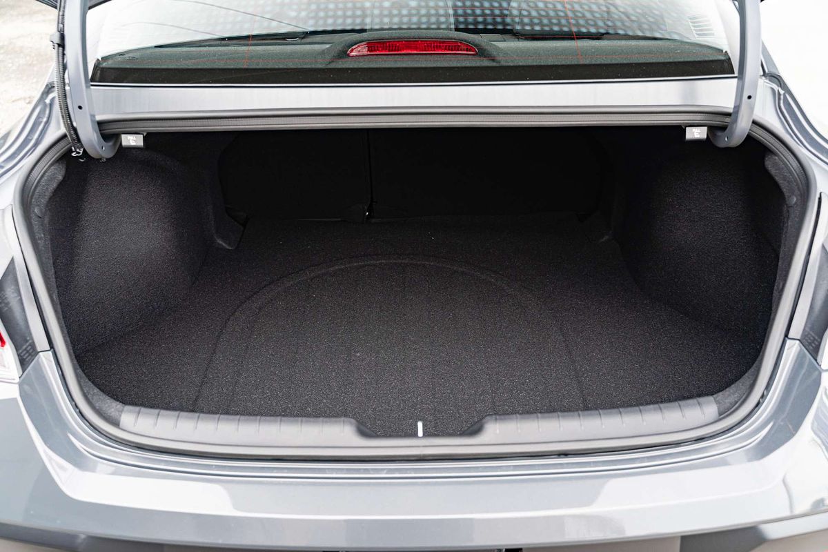 2025 Hyundai i30 Hybrid CN7.V2