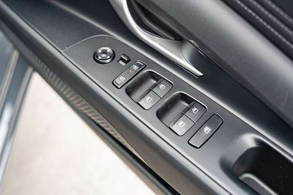 2025 Hyundai i30 Hybrid CN7.V2