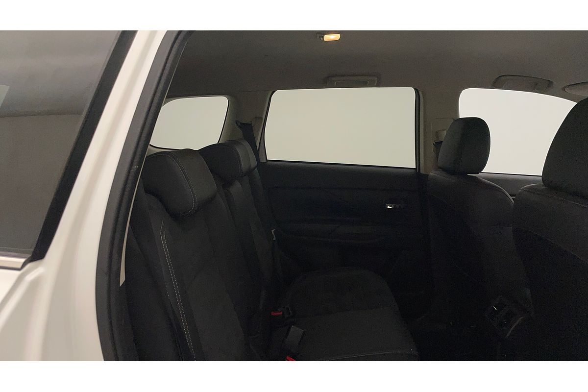 2019 Mitsubishi Outlander LS ZL