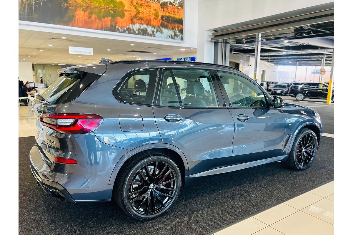 2021 BMW X5 M50i G05