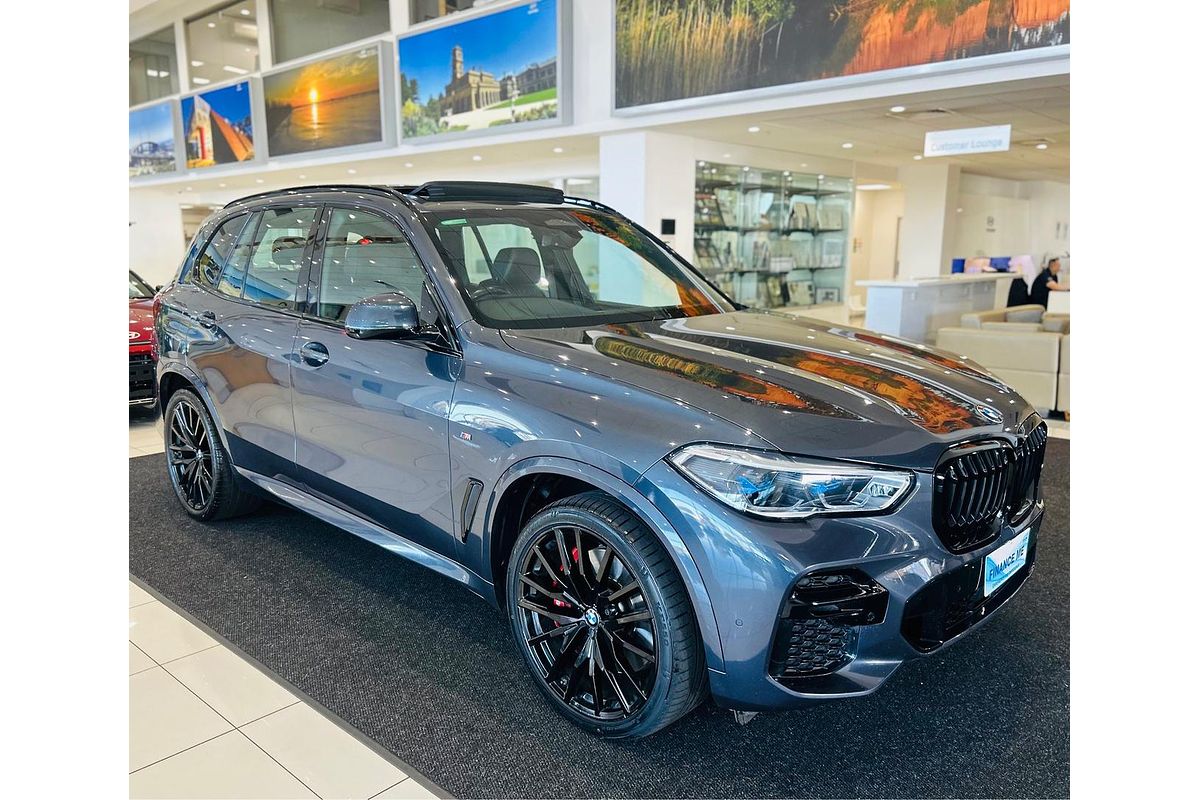 2021 BMW X5 M50i G05