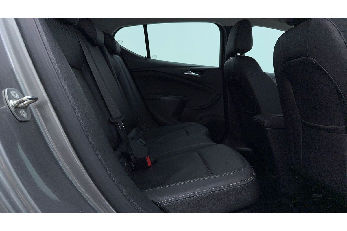 2016 Holden Astra RS-V BK