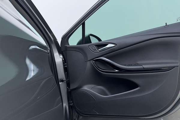 2016 Holden Astra RS-V BK