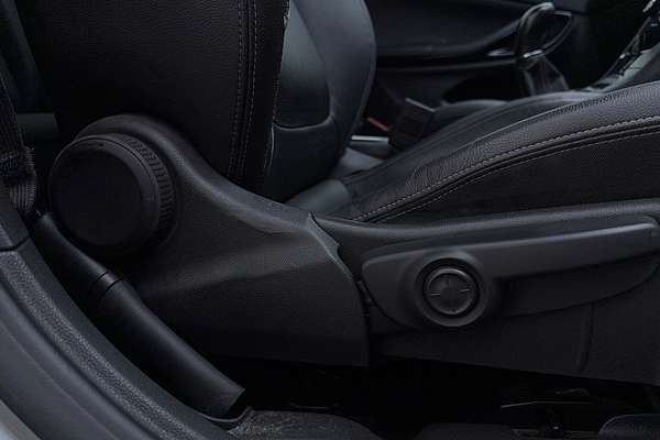 2016 Holden Astra RS-V BK