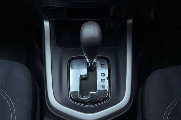 2017 Nissan Navara RX D23 Series 2 Rear Wheel Drive