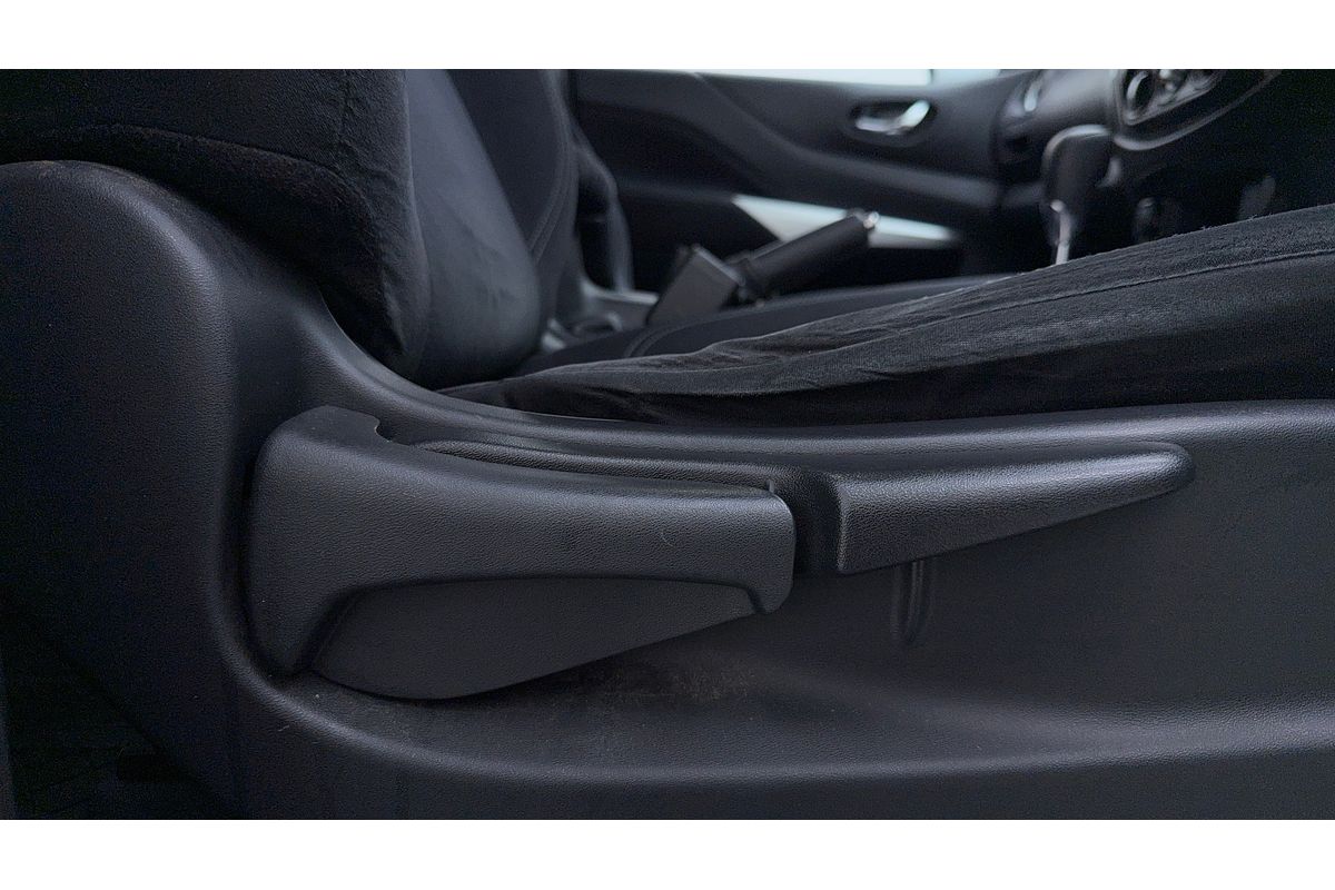 2017 Nissan Navara RX D23 Series 2 Rear Wheel Drive