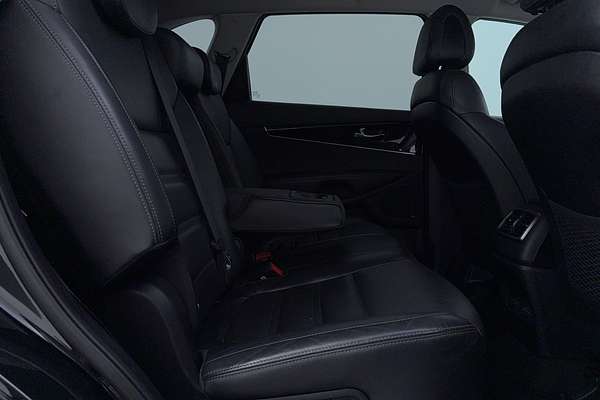 2016 Kia Sorento SLi UM