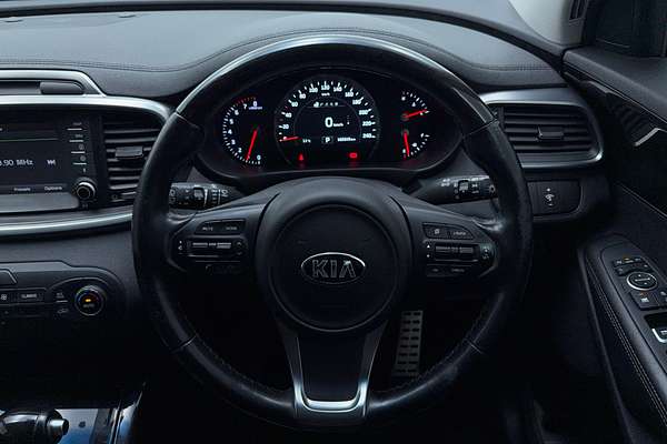 2016 Kia Sorento SLi UM