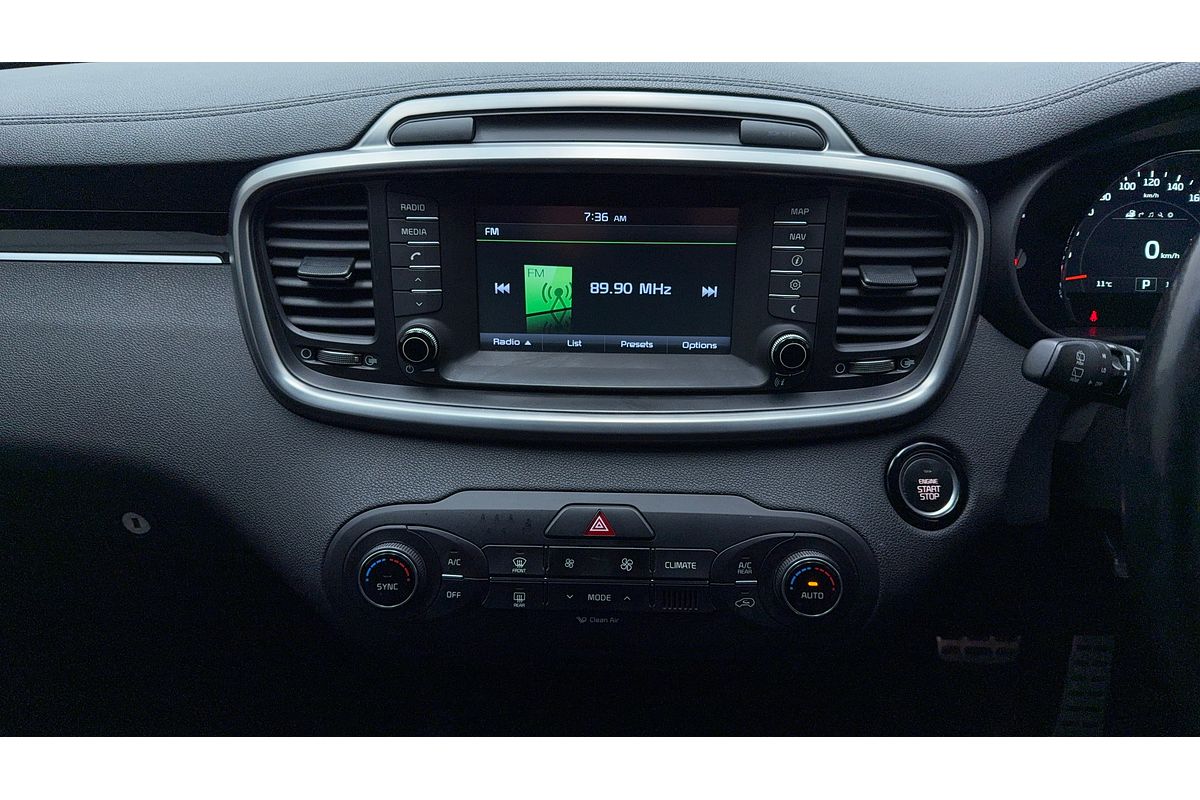 2016 Kia Sorento SLi UM