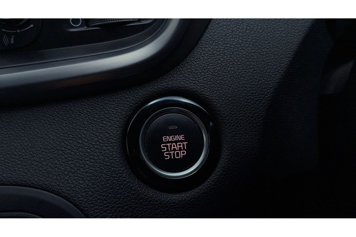 2016 Kia Sorento SLi UM