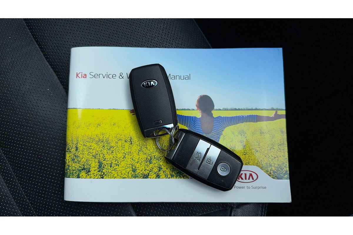 2016 Kia Sorento SLi UM