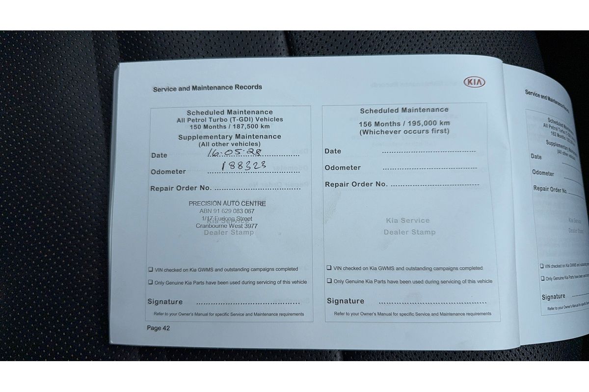 2016 Kia Sorento SLi UM