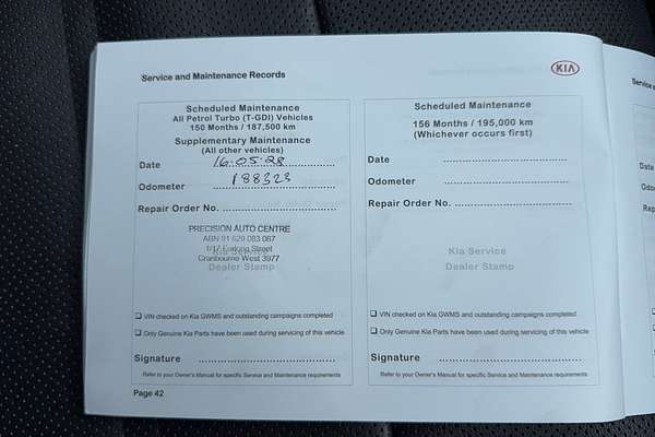 2016 Kia Sorento SLi UM