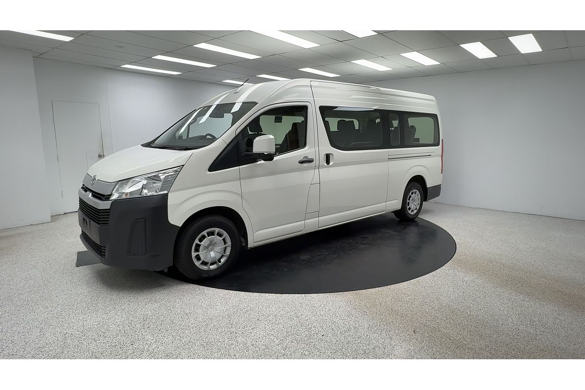 2022 Toyota Hiace Commuter GDH322R ELWB High Roof