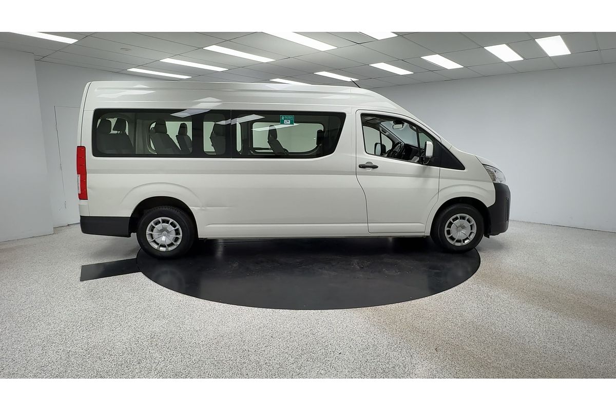2022 Toyota Hiace Commuter GDH322R ELWB High Roof