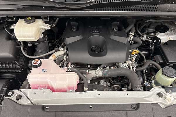 2022 Toyota Hiace Commuter GDH322R ELWB High Roof