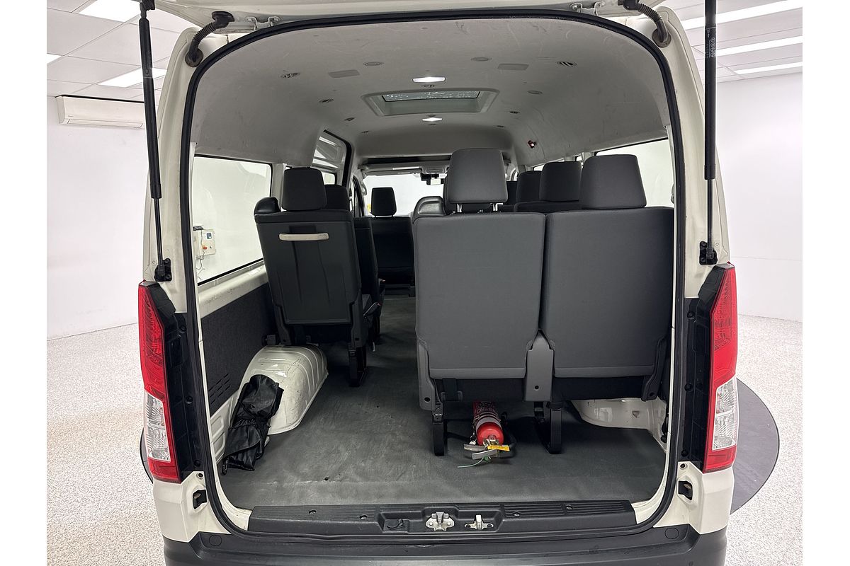 2022 Toyota Hiace Commuter GDH322R ELWB High Roof