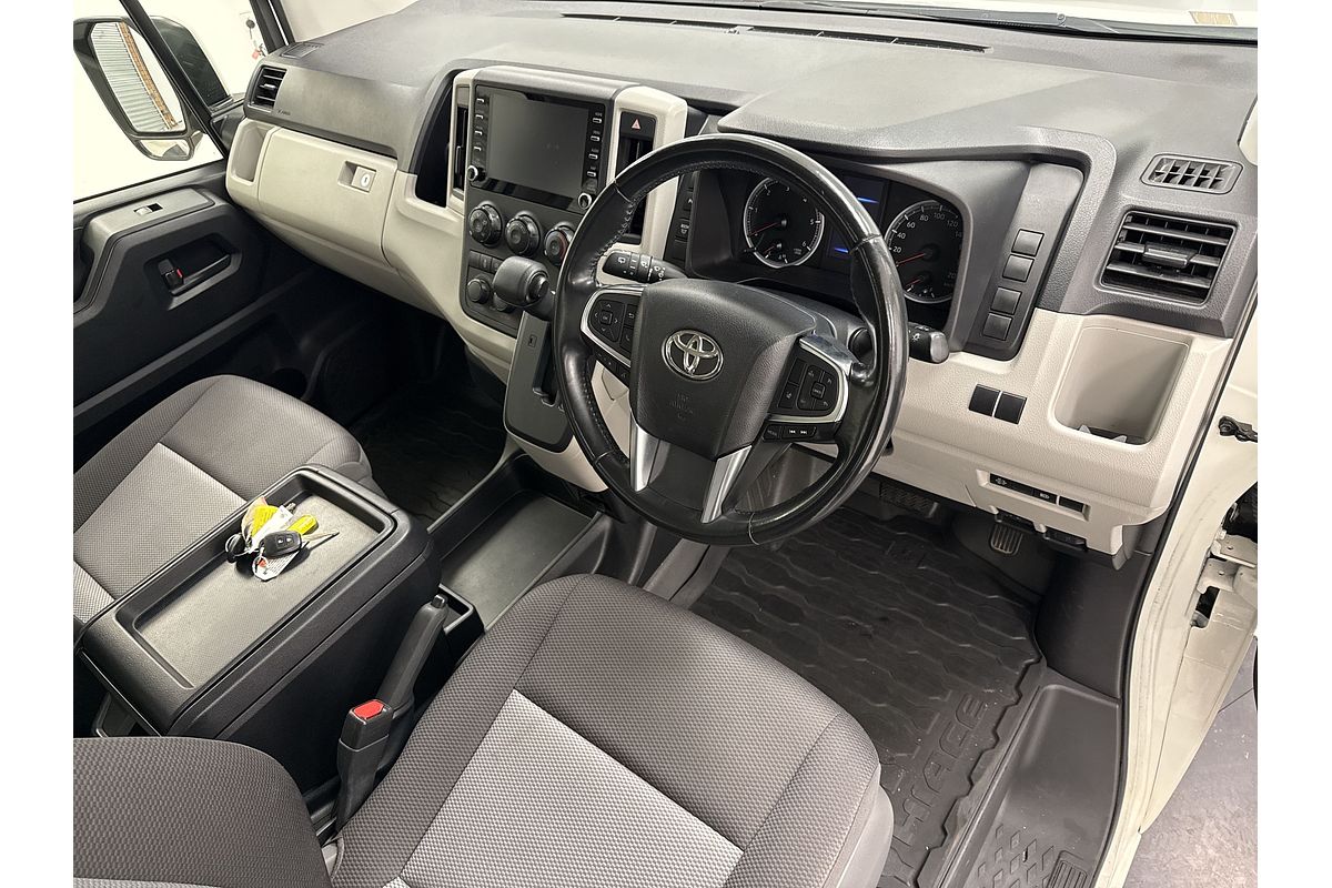 2022 Toyota Hiace Commuter GDH322R ELWB High Roof