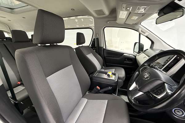 2022 Toyota Hiace Commuter GDH322R ELWB High Roof