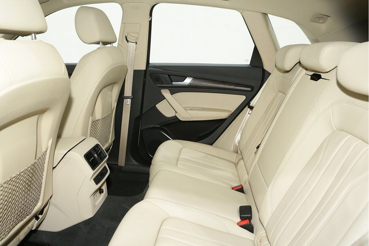 2023 Audi Q5 40 TDI FY