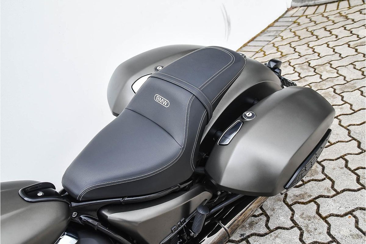 2024 BMW R 18 Roctane R 18