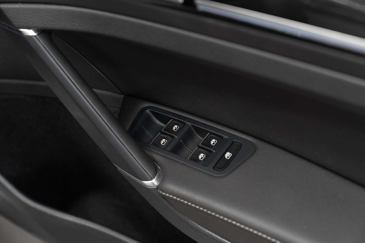 2020 Volkswagen Golf R 7.5