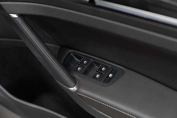 2020 Volkswagen Golf R 7.5