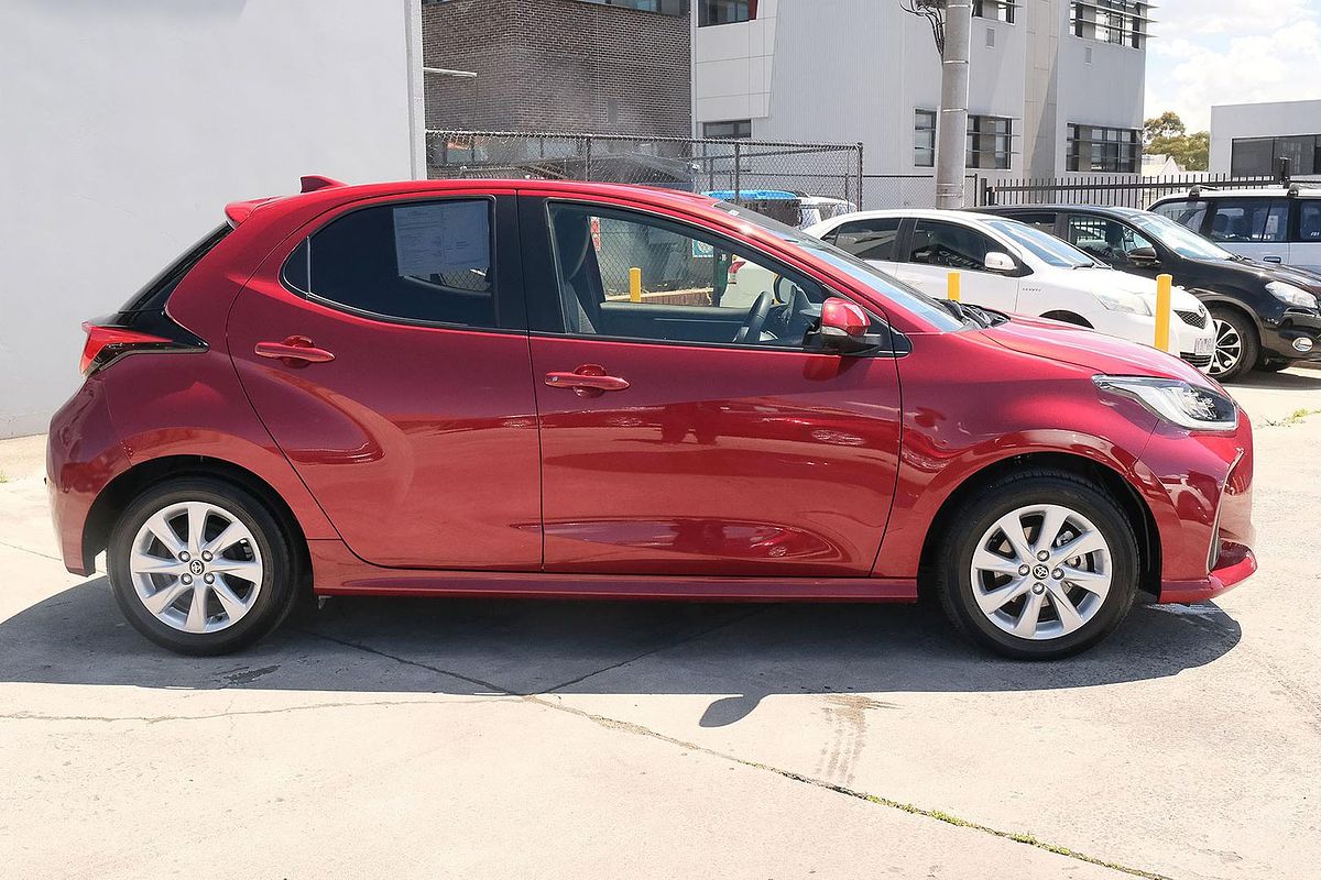 2021 Toyota Yaris SX MXPA10R