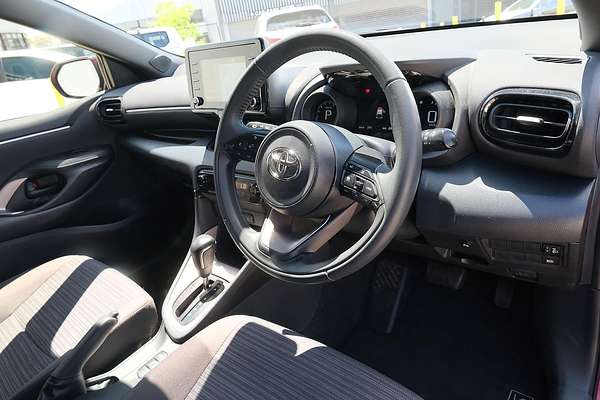 2021 Toyota Yaris SX MXPA10R