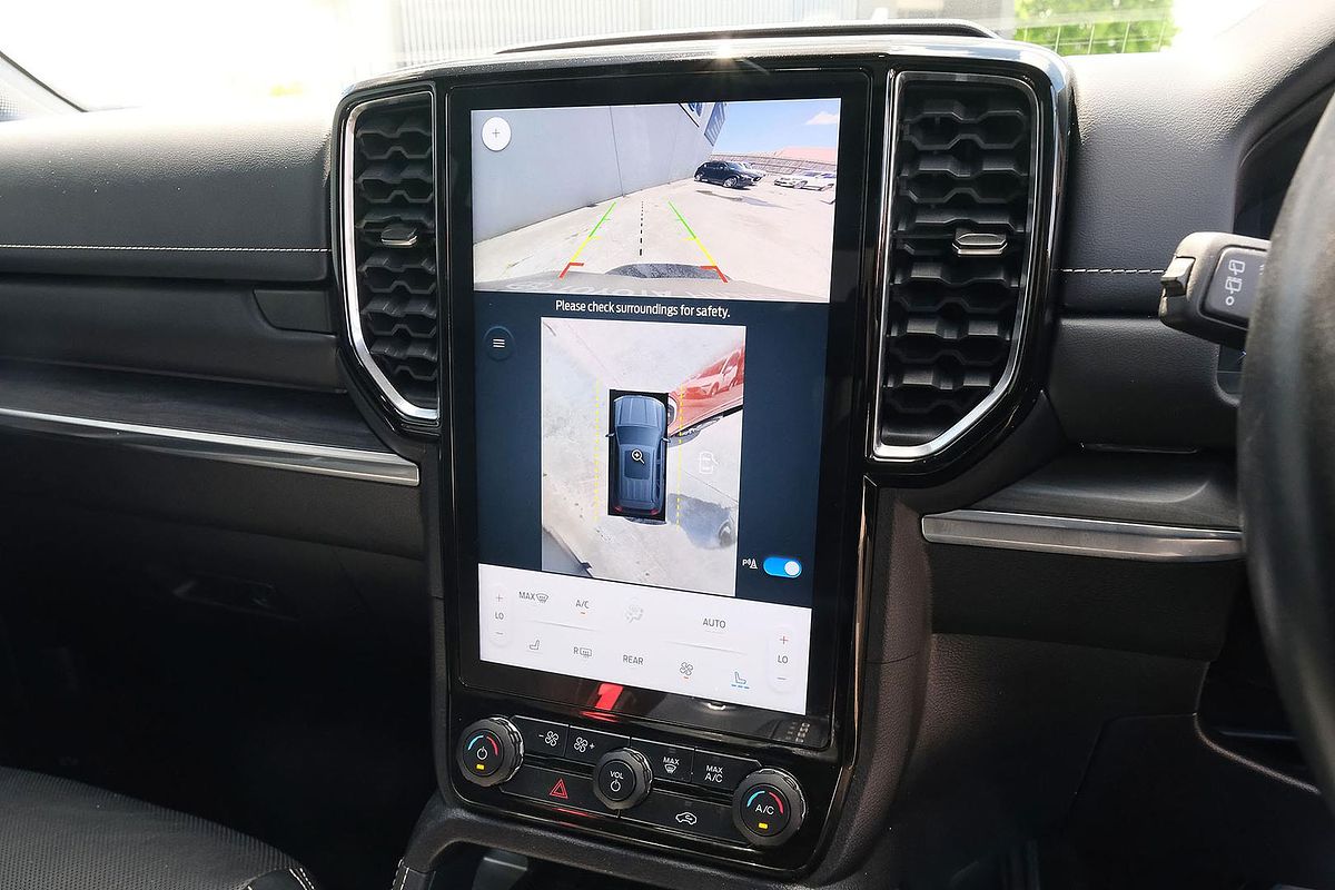 2023 Ford Everest Platinum 3.0L