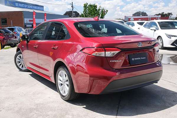 2024 Toyota Corolla SX Hybrid ZWE219R