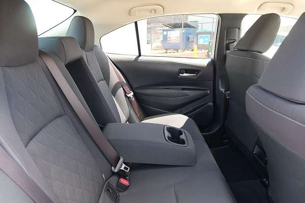 2024 Toyota Corolla SX Hybrid ZWE219R