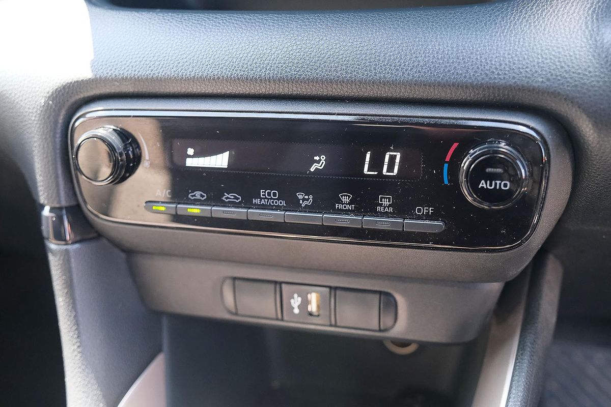 2021 Toyota Yaris SX MXPA10R