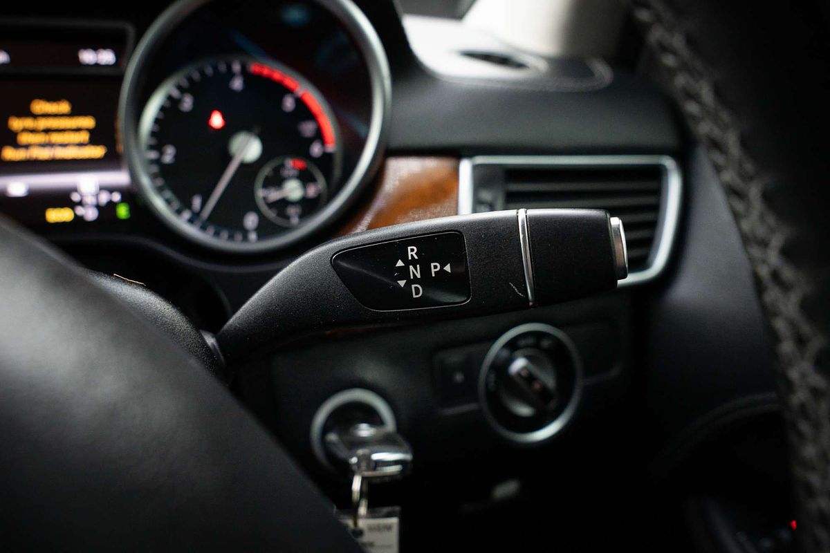 2013 Mercedes-Benz M-Class ML250 BlueTEC W166