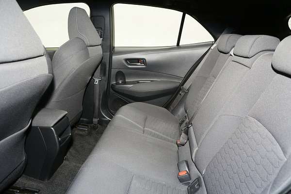 2022 Toyota Corolla Ascent Sport Hybrid ZWE211R