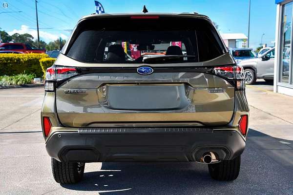2025 Subaru Forester Hybrid Touring S6