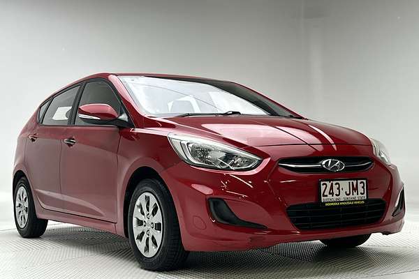 2015 Hyundai Accent Active RB2