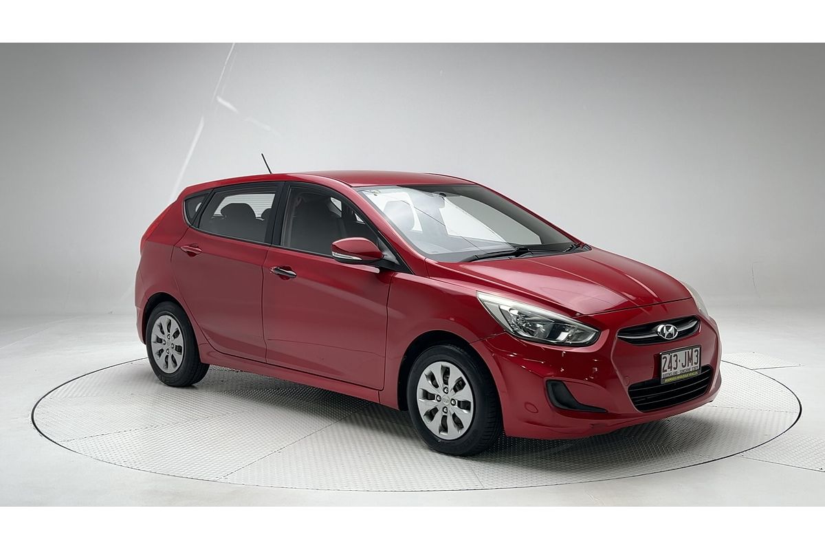 2015 Hyundai Accent Active RB2