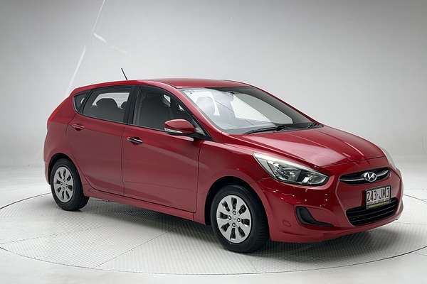 2015 Hyundai Accent Active RB2