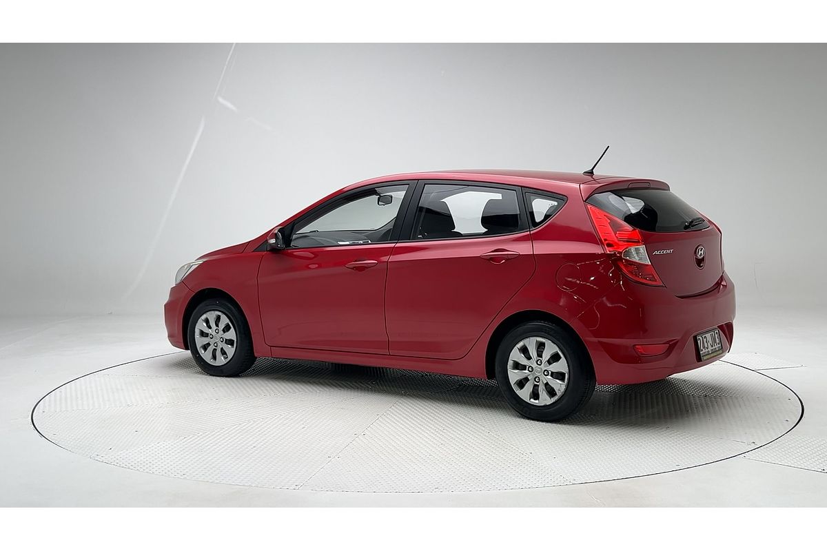 2015 Hyundai Accent Active RB2
